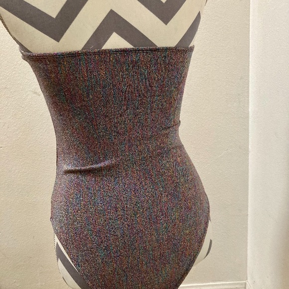 TopShop - Women’s Multi Color Bodysuit. Size 6 - Picture 2 of 3
